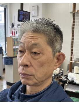 ヒキチ(Hikichi) ベリーショート