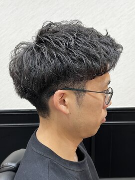 プラウド(PROUD) ビジネスショートパーマ/田町/メンズカット/ビジネスマン