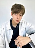 スーツ短髪ツーブロック束感モテる黒髪シークレットパーマ