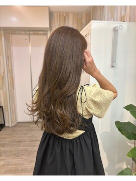 ネウィ 広島(newi) 艶髪レイヤーカット×髪質改善オリーブベージュ