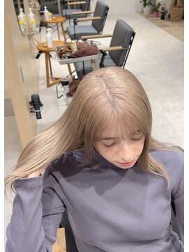 スタン 渋谷(Stam) ナチュラルブロンドベージュ春カラー透明感ケアブリーチ渋谷駅