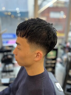 フランクスバーバーリザーブ 人形町店(FRANK’S BARBER RESERVE) クロップ/スキンフェード/人形町y