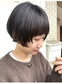 ナチュラルカラー/ナチュラルブラウン/ショートボブ/個性的