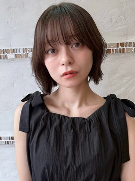 シルクレイ 新宿店(Silk-lei) ほしい大人可愛い切りっぱなしボブ ブラウンカラー 新宿