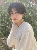 ラダ(Lada)&nbsp;【LadA 城本英恵】 儚げショートスタイル