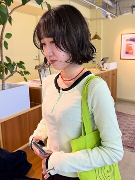 20代30代40代　ボブスタイル/黒髪カタログ/小顔に見せるヘア