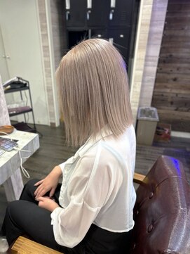 カルフール ロコ 草加西口店(Carrefour LOCO) ミルクティーベージュ ブリーチ2回~