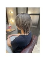 ルーム 大通店(ROOM)&nbsp;定番人気カラー｜透明感のあるグレージュ×インナー
