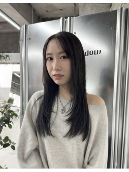 ダウ(dow)の写真/縮毛矯正と酸性ストレートが得意な当店で、乾かしただけでまとまるサラサラツルツルの髪へ