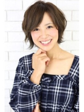 ヘアリゾート粋 リマ 銀座店(lima) 【粋lima銀座店】カジュアル大人ショート