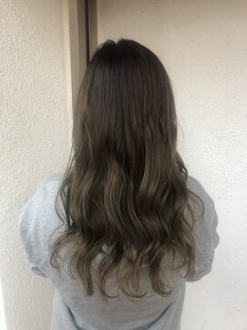 リゴッツ ドゥア プトゥリ(Regottz dua putri) マットグラデーション＊