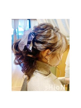 シオン(sHioN) ヘアセット