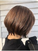ショートボブ