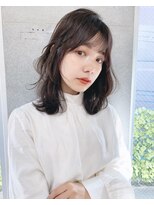 リコバイアフロート(riko by afloat)&nbsp;鎖骨ミディアム可愛い韓国風ヘアレイヤーカット