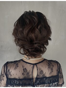 ウィロウ(WILLOW) 2022AW/ hairmakeWILLOW　ローシニヨン