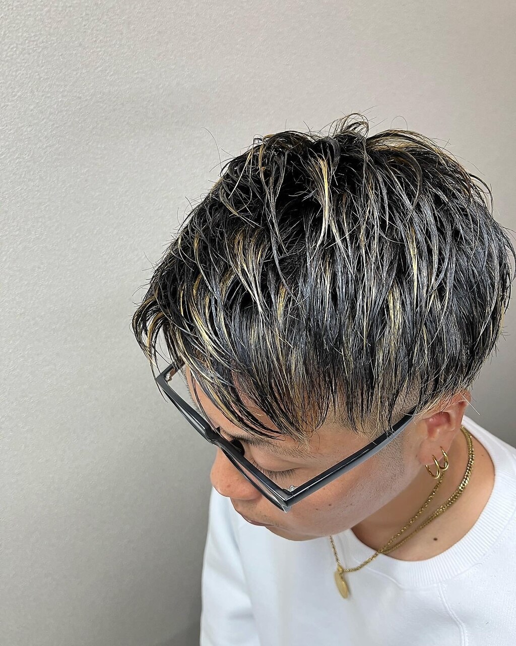 20代/30代/40代/覚王山/千種/スパイキーショート/ハイライト