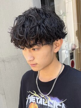 ローウェ バイ フィフス 立川メンズサロン(Louwe by fifth) ツイストスパイラルパーマ波巻きスパイラル刈り上げマッシュ