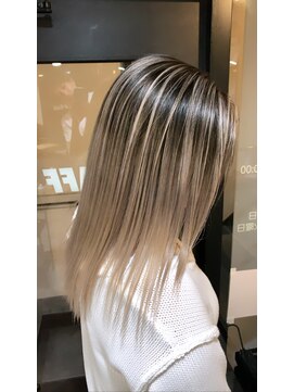 ラフ 難波店(LAFF) #黒髪#ボブルフ#ネビージュ#小顔#ワンレン