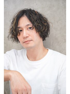 アトラ(attra) attraスタイル【波巻きパーマスタイル】