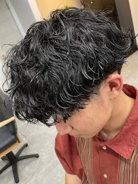 フゥ 宇都宮(FeU) 波巻きパーマメンズパーマメンズヘアツーブロックツイストパーマ