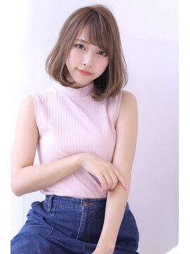 オーロ 緑地公園店(ORO) ことりベージュローライト大人かわいい小顔スリークボブ大人ボブ