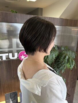 ナチュラ(NATU-RA) 丸みショート