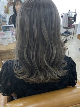 メアリー バイ メリー(marry by merry) 【立町メアリーバイメリー】☆シルバーグレー×ケアブリーチ☆