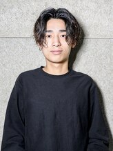 リットバイフィフス 鹿児島中央駅店(Lit by fifth) 小村 温之介