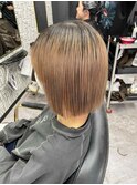 大人可愛い透明感立体感グレージュ×エアストレート