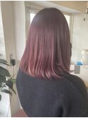 赤髪チェリーレッド内巻きワンカールボブディ色っぽボブ梅ヶ丘