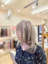 ミラシィ 成田(Mirashy)&nbsp;ハイライトカラーミルクティーベージュレイヤーカット