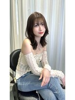 リリー(Lilley)&nbsp;【hiyori】大人っぽメイクでモテ顔