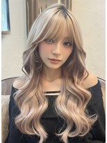 ベル 表参道Terrace(Belle)&nbsp;抜きっぱなしブリーチ/ホワイトブロンド/ワンホンレイヤー/渋谷