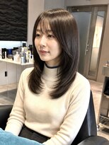 ミュー(MU)&nbsp;鎖骨下レイヤーミディ×シルキーベージュ