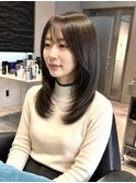 鎖骨下レイヤーミディ×シルキーベージュ