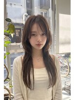 トレ(tre.)&nbsp;艶感ニュアンスロングレイヤー