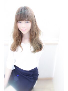 アルティインターナショナル(ALTI INTERNATIONAL) 【ALTI】柔らかアッシュベージュロブ〈旭川〉