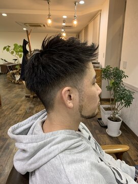 ヴァローヘアーデザイン(valor hair design) ジェットモヒカン