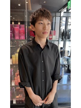 リタ(LITA) ビジネスショートスパイキーショートパーマツーブロック刈り上げ