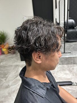 ジェントル(GENTLE) 緩めスパイラルパーマ