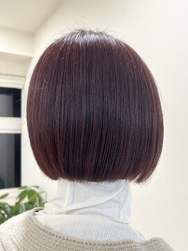 ユーナゴヤ(u nagoya) 切りっぱなしボブ×ピンクベージュ