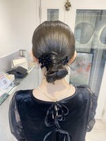 テトラ バイ ネオリーブ 横浜西口店(tetra by neolive)&nbsp;＊まとめタイトヘア＊[横浜/横浜駅]