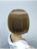 ショートボブの縮毛矯正