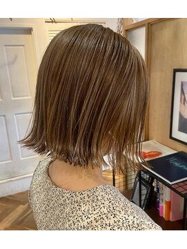 ホーミートウキョウ(HOMIE TOKYO) レイヤーカット/マロンベージュ/ハイライト/ダブルカラー/前髪