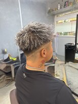 メンズサロン ウェーブ(men's salon WAVE)&nbsp;【フェード】ホワイトメッシュ/ツイスパ/ライン
