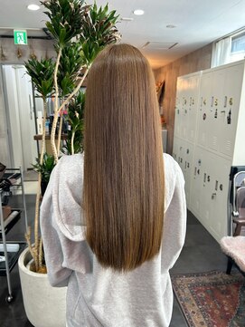 トゥーミー(to mee) アッシュベージュ♪【新田】