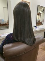 インビテーション(invitation)&nbsp;オリーブグレージュ