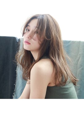 ヴィジョン(VISION) セミロング×オリーブアッシュ