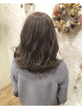 ラピッツヘアデザイン(la Pitt's hair design) ハイライトグレージュ×ロブ