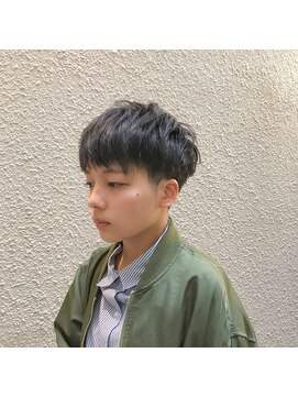 コニ(Coni) ツーブロック×ショート